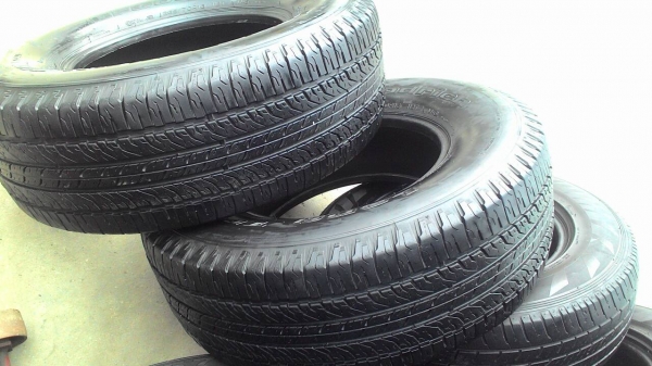 265/70R16 BF Goodrich มี 2 เส้น TEL.081-427-3941 ไอดีไลน์ autobot107 265/70R16 BF Goodrich มี 2 เส้น TEL.081-427-3941 ไอดีไลน์ autobot107
