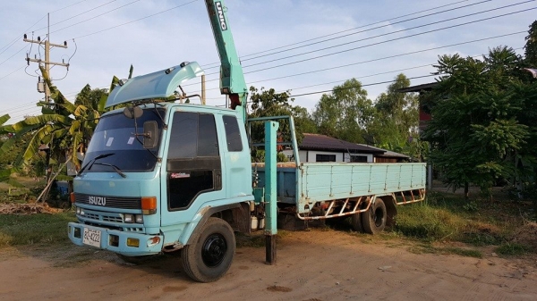 ขาย6ล้อร็อคกี้ 205เทอร์โบว์อินเตอร์ เครื่อง3ตัน4ปอก ขาตึก เครนเร็ว แชชซีสวย แอร์ เพาเวอร์ เบรคแห้งทิ๊ฟฟี่เอกสารเล่มทะเบียนพร้อมโอน ยาง8.25R16