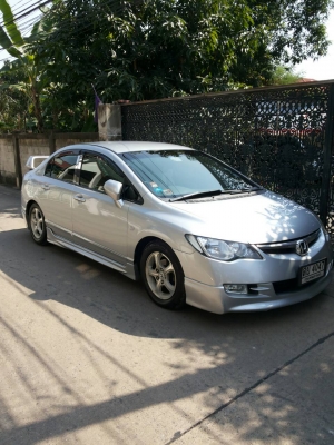 HONDA CIVIC 1.8 I-VTEC ปี06 เกียร์ AUTO วิ่ง 9 หมื่นโล tel.081-427-3941 ไอดีไลน์ autobot107 HONDA CIVIC 1.8 I-VTEC ปี06 เกียร์ AUTO วิ่ง 9 หมื่นโล tel.081-427-3941 ไอดีไลน์ autobot107