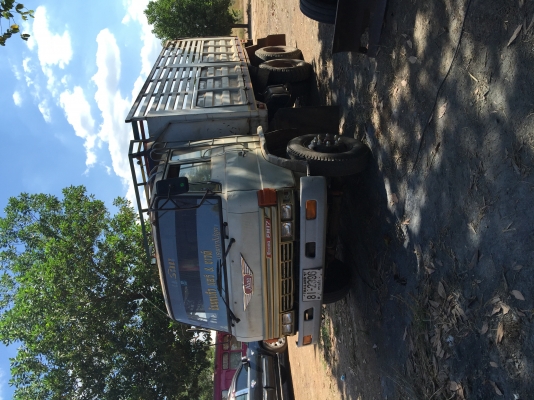 ขาย Hino F-17. 2เพลาดั้ม. เครื่อง195แรง. ยางเตม10เส้น. หัวบางเดิม