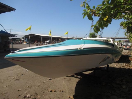 ขายเรือ GLASTRON 19CSS