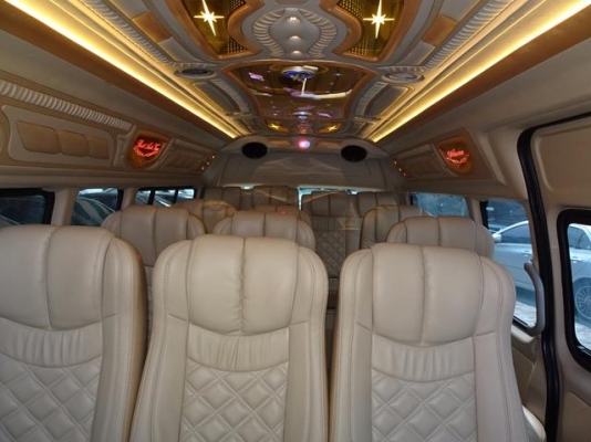 โทร0922726669 คุณตันหยงรถตู้เบส ฝั่งธน ขายรถตู้ เบนซิน CNG ปี 2011 แต่งวีไอพี ราคา 779,000 บาท