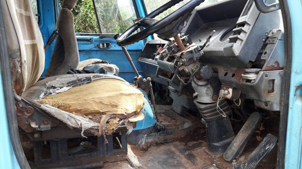 ขายรถบรรทุก 10 ล้อดัมพ์ ISUZU JUMBO  หัวร็อคกี้ เครื่อง 275 แรงม้ายังไม่ลงเล่ม 2 เพลา ราคา 500000