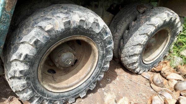 ขายรถบรรทุก 10 ล้อดัมพ์ ISUZU JUMBO  หัวร็อคกี้ เครื่อง 275 แรงม้ายังไม่ลงเล่ม 2 เพลา ราคา 500000