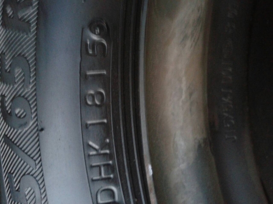 175/65R15 ใหม่ๆ ปี2015 ยาง BRIDGESTONE tel.081-427-3941 ไิอดีไลน์ autobot107 175/65R15 ใหม่ๆ ปี2015 ยาง BRIDGESTONE tel.081-427-3941 ไิอดีไลน์ autobot107
