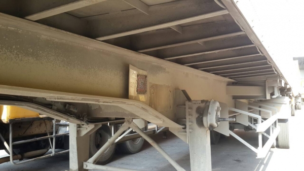 ขายหางก้างปลาสามมิตร 2 เพลาปี 2546-2549 พร้อมตู้แห้ง ขายเหมา 39 หางราคา 180000 รวม 7020000 ขายแยก 185000