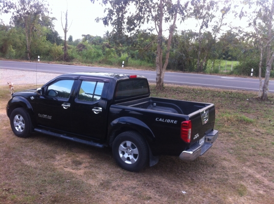 Nissan NAVARA 4ประตูปี 2553 2.5 Eco ตัวสูงคาลิเบอร์ สีดำ เดิมๆทั้งคัน ประหยัดน้ำมัน แรงเหลือเฟือ(325000)