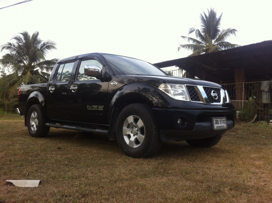 Nissan NAVARA 4ประตูปี 2553 2.5 Eco ตัวสูงคาลิเบอร์ สีดำ เดิมๆทั้งคัน ประหยัดน้ำมัน แรงเหลือเฟือ(325000)