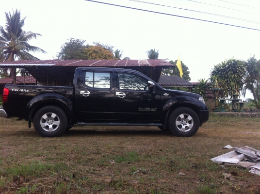 Nissan NAVARA 4ประตูปี 2553 2.5 Eco ตัวสูงคาลิเบอร์ สีดำ เดิมๆทั้งคัน ประหยัดน้ำมัน แรงเหลือเฟือ(325000)