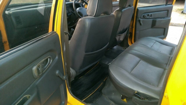 กระบะมิตซู 4ประตู สตาด้า L200 กระบะมิตซู 4ประตู สตาด้า L200