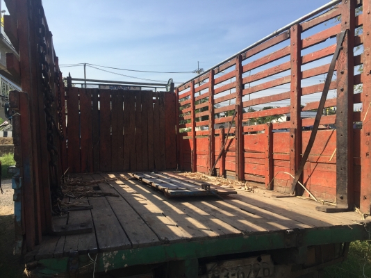 ขายรถหกล้อNPR115. เครื่อง 4BD1. ท้ายเอฟเกียร์เอฟยางดีหกเส้น