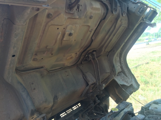 ขายรถหกล้อNPR115. เครื่อง 4BD1. ท้ายเอฟเกียร์เอฟยางดีหกเส้น