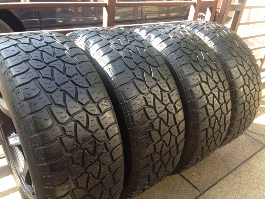 ล้อTE37 ขอบ18 พร้อมยาง Mickey thompson 265 60 18 กลางปี12 ดอกเต็ม ราคาไม่แพง