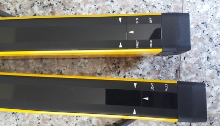 ขาย ม่านแสง OMRON