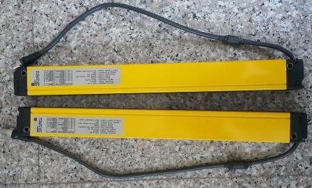 ขาย ม่านแสง OMRON