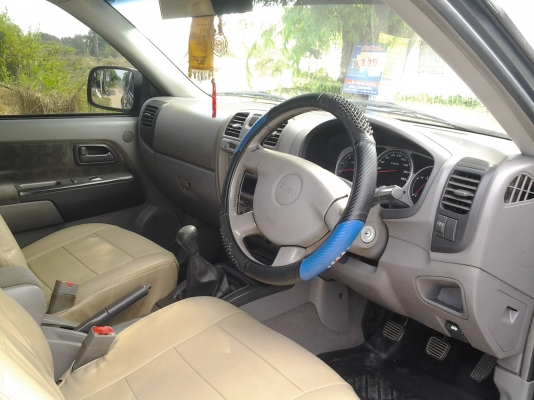 ISUZU D-MAX 3.0 4WD ปี46