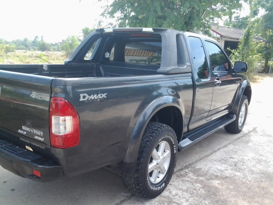ISUZU D-MAX 3.0 4WD ปี46