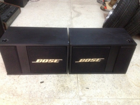 BOSE 301 เเท้ๆ ของมาจากญี่ปุ่นเดิมๆขอบขาดต้องเปลี่ยนสภาพตามรูปครับ