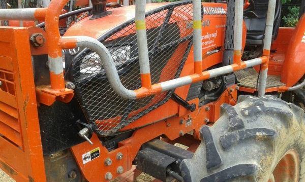 รถไถ KUBOTA M9540  2 เพลา.  ( รถสวย มากๆ. )  ,  ( รถทำงาน 1,xxx ชม. )   สนใจติดต่อ  081 - 6079515