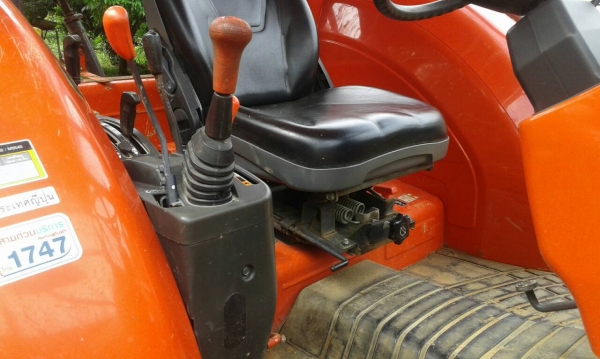 รถไถ KUBOTA M9540  2 เพลา.  ( รถสวย มากๆ. )  ,  ( รถทำงาน 1,xxx ชม. )   สนใจติดต่อ  081 - 6079515
