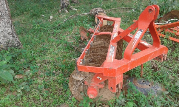 รถไถ KUBOTA M9540  2 เพลา.  ( รถสวย มากๆ. )  ,  ( รถทำงาน 1,xxx ชม. )   สนใจติดต่อ  081 - 6079515