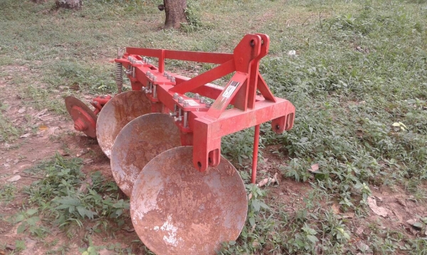 รถไถ KUBOTA M9540  2 เพลา.  ( รถสวย มากๆ. )  ,  ( รถทำงาน 1,xxx ชม. )   สนใจติดต่อ  081 - 6079515