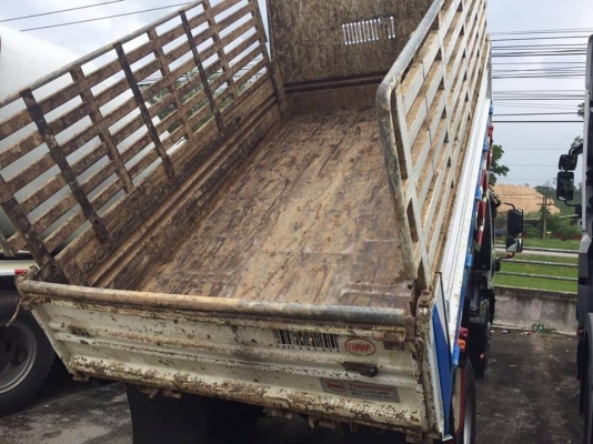 6 ล้อดั้ม 175 แรง ISUZU MPINPR75H9T-102960 รถสวย..สภาพดี