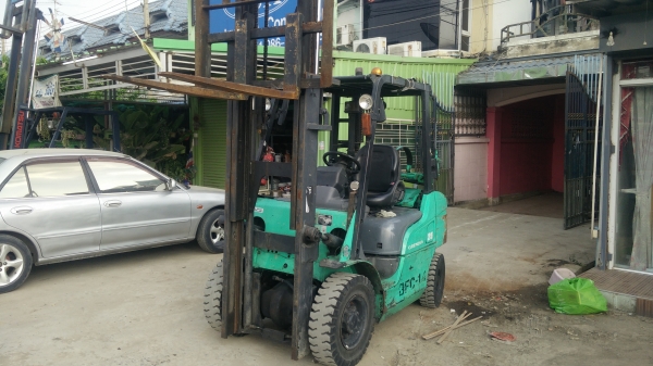 ขายรถยก 2.5 ตัน