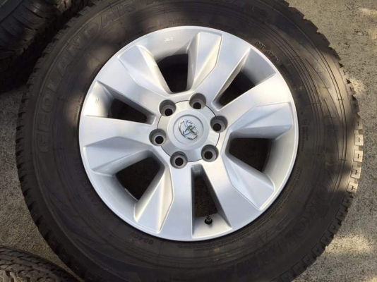 ขายล้อแม็กรีโวถอดป้ายแดงพร้อมยางขอบ17 (ขายแล้ว 21 ธค.58) ขายล้อแม็กรีโวถอดป้ายแดงพร้อมยางขอบ17 (ขายแล้ว 21 ธค.58)