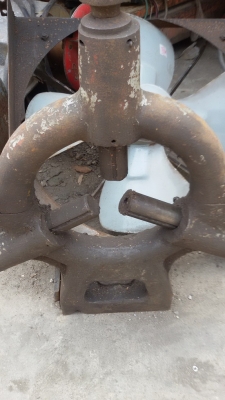 ขายสามขาเครื่องกลึง