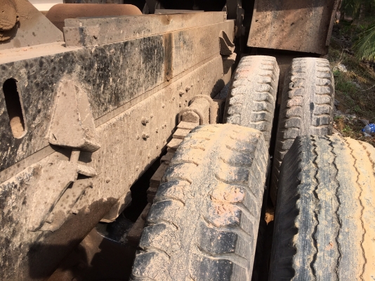 รถฮีโน่ 10 ล้อดั๊ม FM3M  240 แรงม้า ปี 38.    สนใจติดต่อ  081 - 6079515