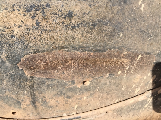 รถฮีโน่ 10 ล้อดั๊ม FM3M  240 แรงม้า ปี 38.    สนใจติดต่อ  081 - 6079515