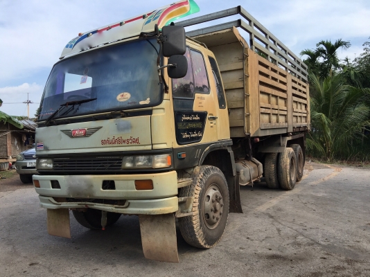 รถฮีโน่ 10 ล้อดั๊ม FM3M  240 แรงม้า ปี 38.    สนใจติดต่อ  081 - 6079515