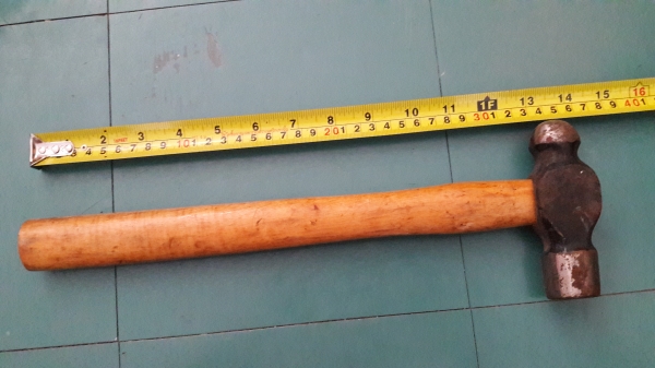 ขายค้อนตุ้มตราช้างบินใหม่เก่าเก็บเยอรมันMade in Germany.