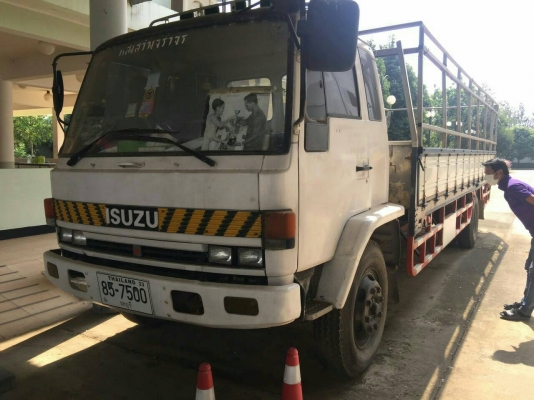 รถหกล้อ isuzu FTR ร็อคกี้ เครื่อง165 แรง พวงมาลัยเพาเวอร์ เบรกจิฟฟี่ ยาว 7 เมตร เครื่องดีคันชีสวย หัวไม่ผุ เล่มทะเบียนครบ เอกสารพร้อมโอน