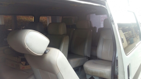 ฝากขายรถตู้โตโยต้าหัวจรวด ปี95 สีเขียวหยก
เครื่องเดิมดีเซล 2500 รหัส2L เกียร์ธรรมดา