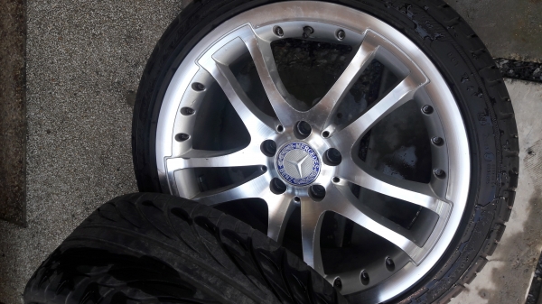 แม็กซ์ขอบ18" brabus block s    พร้อมยาง