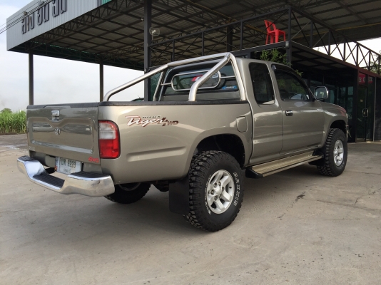 ขาย TOYOTA - HILUX TIGER CAB 4WD ปี 2000