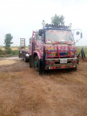 รถเทเลอพร้อมใช้งาน