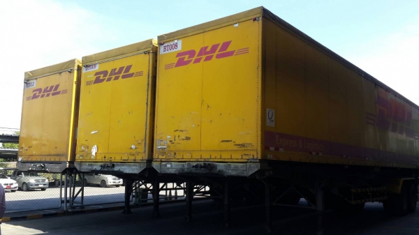 ขายด่วนหางตู้มีลิปหลังยาว12.50เมตร2เพลาCTVสภาพสวยมาก