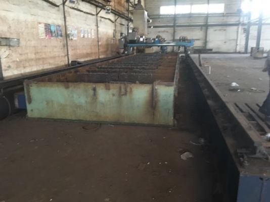 ขายเครื่องตัดเหล็กแบบพลาสมาระบบcncของญี่ปุ่นขนาดกว้าง3เมตรยาว20เมตรพร้อมใช้