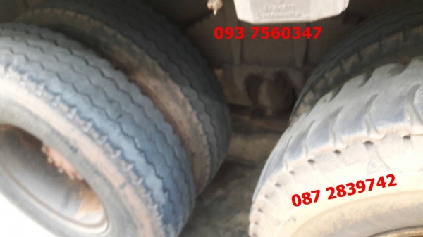 ขายรถบรรทุกไม่ดั้มพ์พ่วงแม่-ลูก 3 คาน 22 ล้อ