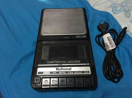 เครื่องบันทึกเสียงในห้องประชุม ยังใช้งานได้ สำหรับนักสะสม ของโบราณ ราคาต่อรองได้ เน้นรับเอง โรงเรียนบ้านคลองใหม่ ซอยคลองใหม่ ห่างทางแยกสามพราน 1 ไฟแดง สามพราน นครปฐม