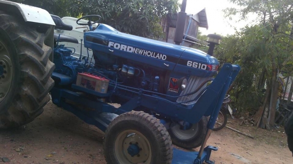 ขายรถไถฟร์อด 6600 รุ่นt3 อุปกรณ์ครบ ใบดันหน้าผานหลัง สภาพพร้อมใช้งาน