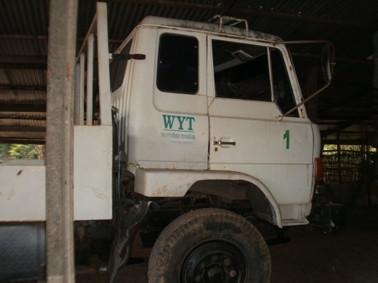 ขายรถสิบล้อเทนเลอร์ฮีโน่ เครื่องยนต์ นิสสัน PE 230 แรงม้า สภาพดีพร้อมใช้งาน ขายรถสิบล้อเทนเลอร์ฮีโน่ เครื่องยนต์ นิสสัน PE 230 แรงม้า สภาพดีพร้อมใช้งาน