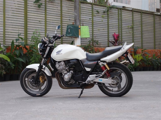 CB400 TEC4 ปี2009 ทะเบียนแท้โอนขนส่งทั่วประเทศ รับแลกรถยนต์ครับ ส่วนต่างตามตกลง