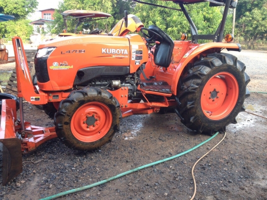 ขายคูโบต้าL4708 พร้อมผาน6"24 โรตารี่182รถใช้งาน1,000ชั่วโมง