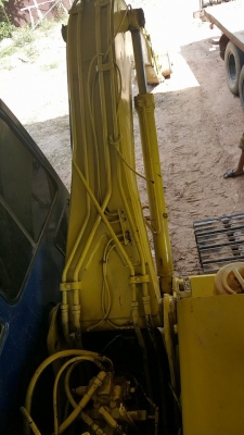 ขายรถขุดแม็คโค kobelco sk120-3มาร์คทรี เอวทำใหม่ ไฟฟ้าเต็ม เอกสารใบอินวอยซ์ โซ่ดี บูมสวย แอร์ครบ ปั๊มทำใหม่ ทำงานดีไม่โหลด