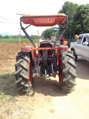 ขายKubota L4508 ใบดันพร้อมผาน 3 สภาพดีสมบูรณ์ สนใจติดต่อครับ