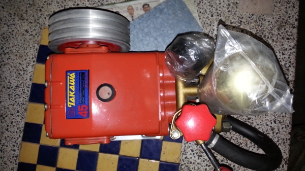 ขายปั้มอัดฉีด takawa ของใหม่ 4,800 ใช้ได้กับมอเตอร์ 2แรง และ3แรง